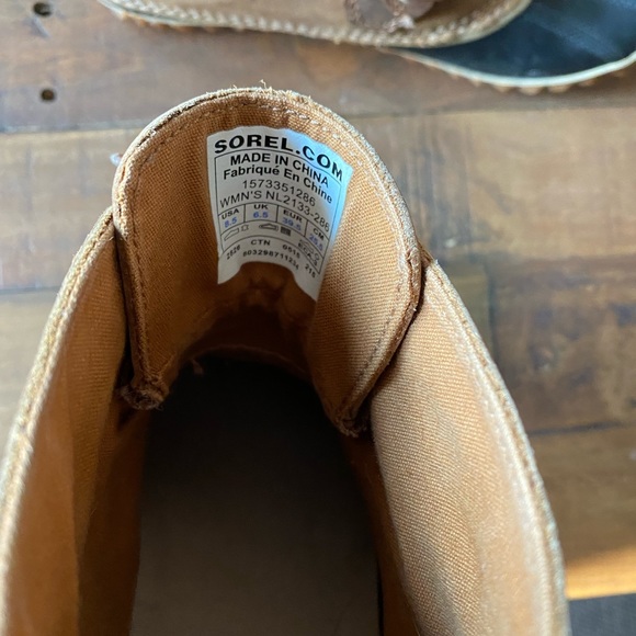 Sorry Boots 8.5 VGUC - EUC - Picture 4 of 6